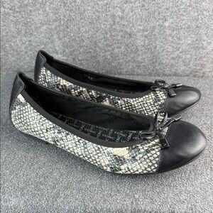 Vionic Black Leather Minna Cap Toe Orthaheel Ballet Flats Snake Print 9.5 Wide